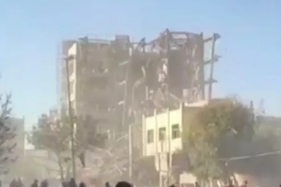 Το Ισραήλ βομβάρδισε το κτίριο που θα εκλεγόταν ο διάδοχος του Αλί Χαμενεΐ