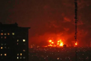 Το Ισραήλ απαντά στις ιρανικές επιθέσεις με σφυροκόπημα σε Τεχεράνη και Βηρυτό