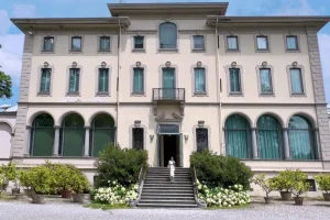 Μέσα σε 3 λεπτά άρπαξαν τους πίνακες μεγάλης αξίας οι μασκοφόροι διαρρήκτες από τη βίλα Μανιάνι στην Πάρμα: Τι εξετάζουν οι Αρχές