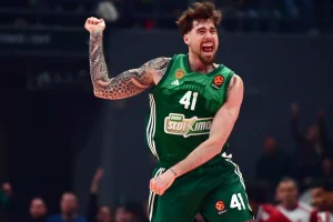 Ευρωλίγκα: Ζωντανός για τα πλέι οφ ο Παναθηναϊκός