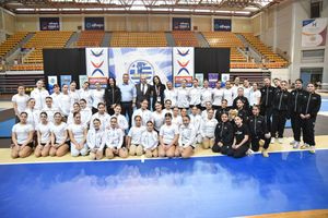 Εντυπωσίασαν οι σύλλογοι της Κρήτης