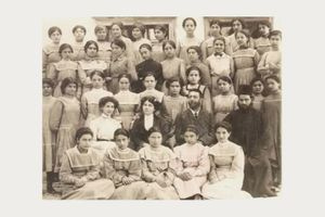 Διανοούμενες, χειραφετημένες, αυτόνομες και πρωτοπόρες σε όλα!