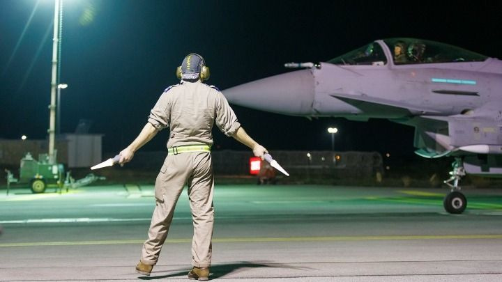 Συναγερμός στην Κύπρο για νέα απειλή κοντά στο Ακρωτήρι