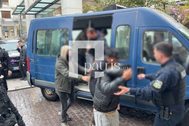 Κύκλωμα εκμετάλλευσης ανθρώπων: Στη φυλακή οι δύο Πακιστανοί μεσάζοντες – Συνεχίζονται οι απολογίες των εικονικών εργοδοτών