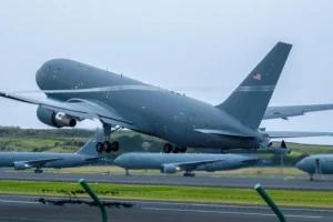 Η Πορτογαλία έδωσε άδεια στις ΗΠΑ να χρησιμοποιήσουν αεροπορική βάση αλλά υπό όρους