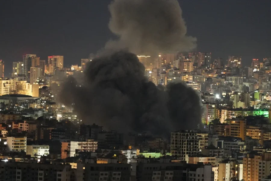 Ισραηλινό σφυροκόπημα σε Ιράν και Λίβανο – Εκρήξεις στην Ιερουσαλήμ μετά από εκτόξευση ιρανικών πυραύλων