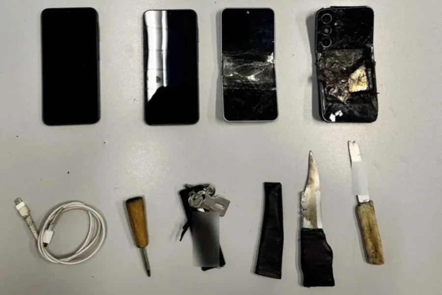 Φυλακές Μαλανδρίνου: Βρέθηκαν μαχαίρια, σουβλί και κινητά τηλέφωνα σε έρευνες του Ελληνικού FBI