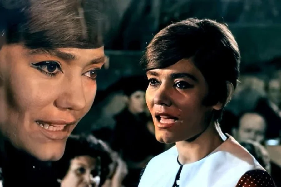 Η ιστορία του «Σταλιά-σταλιά»: Ο Ζαμπέτας, το όχι που του είπε η Βουγιουκλάκη και το «μανίτσα να το πω εγώ;» της Μαρινέλλας