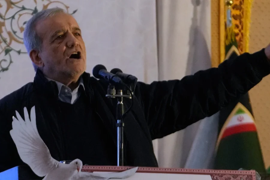 Πεζεσκιάν: «Δεν θα μείνει αναπάντητη η δολοφονία του Χαμενεΐ -Οι υπεύθυνοι θα μετανοήσουν»