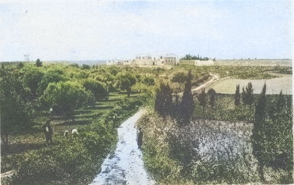 Και όμως είναι ο…