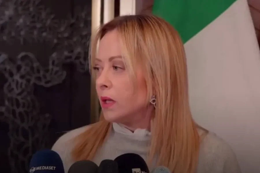 Μελόνι για την αυστηροποίηση της μεταναστευτικής πολιτικής της ΕΕ: Η Ευρώπη ακολουθεί επιτέλους τη σωστή κατεύθυνση