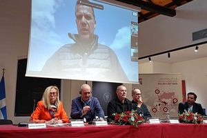 Μεσολόγγι: Ηχηρό μήνυμα για την Ελευθερία του Τύπου από το διεθνές συνέδριο «Δημοσιογράφοι στον Πόλεμο»