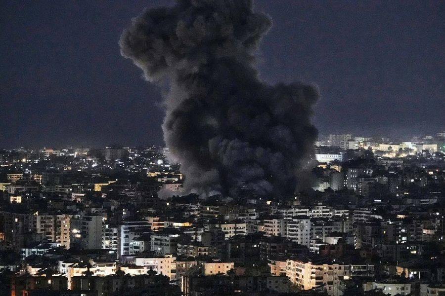 Ανελέητο σφυροκόπημα του Ισραήλ σε Τεχεράνη και Βηρυτό -Το Ιράν χτύπησε το αμερικανικό προξενείο στο Ντουμπάι και βάση στο Κατάρ