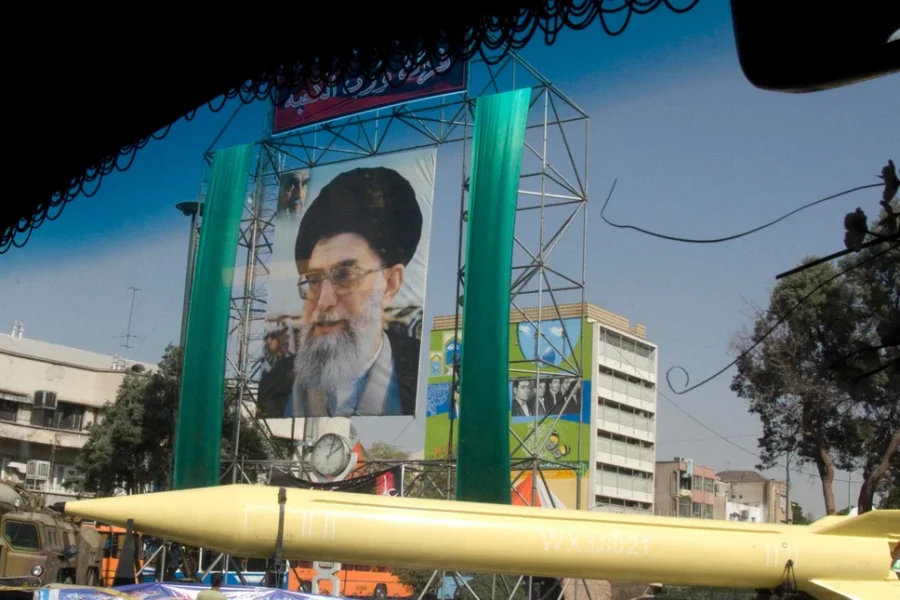 Το Ιράν απάντησε στο σχέδιο 15 σημείων των ΗΠΑ εν μέσω νέων απειλών του Τραμπ