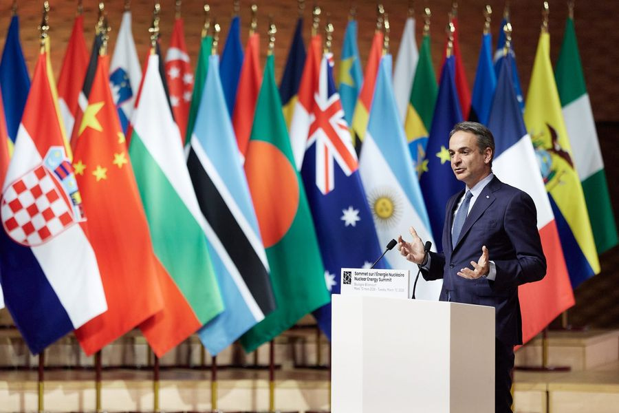 Ο… «πυρηνικός» Κυριάκος, και οι Μικροί Αρθρωτοί Αντιδραστήρες που μας ετοιμάζει ανοίγουν μεγάλη συζήτηση! Η τιμή του βαρελιού θα καθορίσει τα οικονομικά μέτρα… Κι όμως, έχει τελικά χιούμορ αυτή η κυβέρνηση, οργάνωσε συνέδριο για την…αλήθεια και την… παραπληροφόρηση!