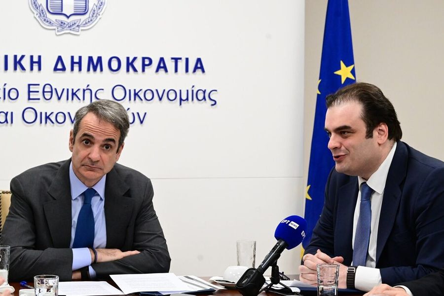 Μέτρα Αθηνών… με υπογραφή Βρυξελλών για την αντιμετώπιση της πολεμικής κρίσης! Στον αφρό και πάλι τα σενάρια για πρόωρες κάλπες…Τι προσδοκά ο Νίκος από την ανοιχτή επιστολή  προς τους…κοριο-πιασμένους. «Φωτιές» από…αριστερά ανάβουν οι Αλέξηδες…