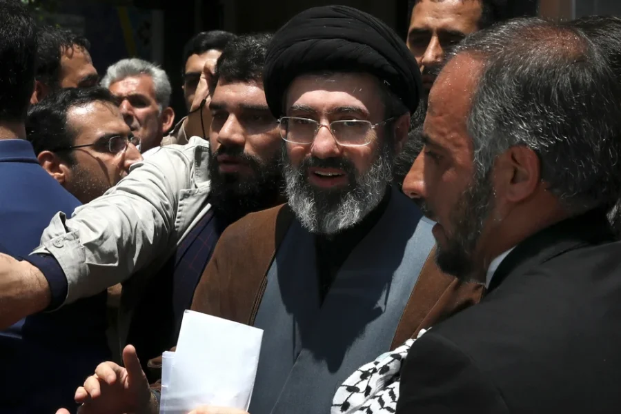 Πρώτη πυραυλική επίθεση κατά του Ισραήλ υπό τον νέο ηγέτη του Ιράν