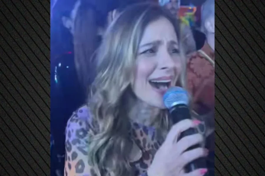 Νατάσσα Μποφίλιου: Τραγούδησε σε πάρτι γενεθλίων γνωστού Youtuber τραγούδι του Πάνου Κιάμου