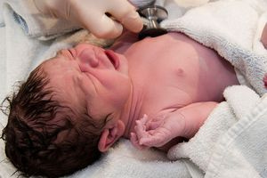 Γιάννης Παχάκης: Ο γιατρός που είχε πάθει έμφραγμα και συνέχισε το χειρουργείο! -«Και τώρα το ίδιο θα έκανα»