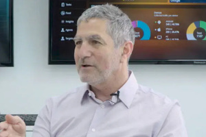 «Drones» κατά…των κέντρων παρακολουθήσεων εκτοξεύει ο πράκτορας Ντίλιαν: «Δεν θα γίνω αποδιοπομπαίος τράγος- Αυτοί όριζαν τους στόχους». Για την κυβέρνηση φταίνε οι…ιδιώτες! Και κατασκοπεία μέσω Predator;  «Κενταύρους» αγοράζει από την ΕΑΒ η Κύπρο! Άνοιξε την πόρτα ο Αλέξης…