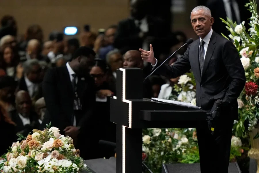 Ομπάμα: «Η δημοκρατία στις ΗΠΑ δέχεται καθημερινά επιθέσεις»