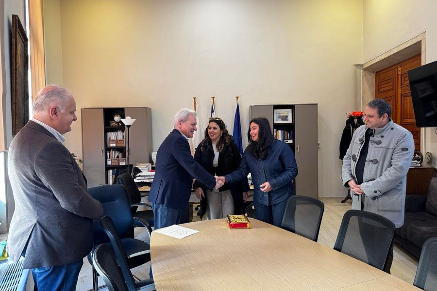 Ορκωμοσία 2 νέων μόνιμων υπαλλήλων καθαριότητας στο Δήμο Ηρακλείου