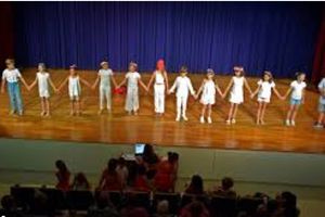 Θεσμική παρέμβαση για τη Θεατρική Αγωγή και τον ρόλο της στην πρόληψη της ενδοσχολικής βίας