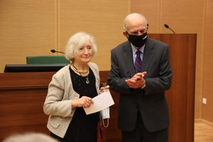 Πέθανε η σπουδαία γλύπτρια Ασπασία Παπαδοπεράκη