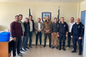Στη Βουλή η πρόταση της Ένωσης Αστυνομικών Ηρακλείου για την Έκδοση Ταυτοτήτων από τον Φραγκίσκο Παρασύρη
