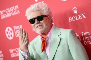 Πέδρο Αλμοδόβαρ: Τέλος οι αγγλόφωνες ταινίες – Νέο φιλμ το 2027