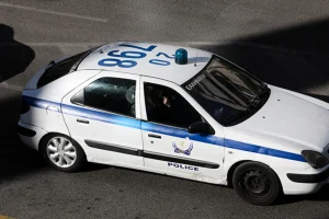 Τρόμος για 38χρονη στην Κόρινθο: Την ξυλοκόπησαν ο πρώην της με τη νυν φίλη του και της έριξαν νέφτι στο πρόσωπο