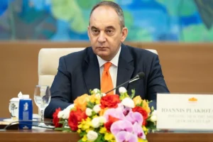 Στο Ανόι ο Γιάννης Πλακιωτάκης: Στο επίκεντρο οι ελληνοβιετναμικές σχέσεις και οι εξελίξεις στη Μέση Ανατολή