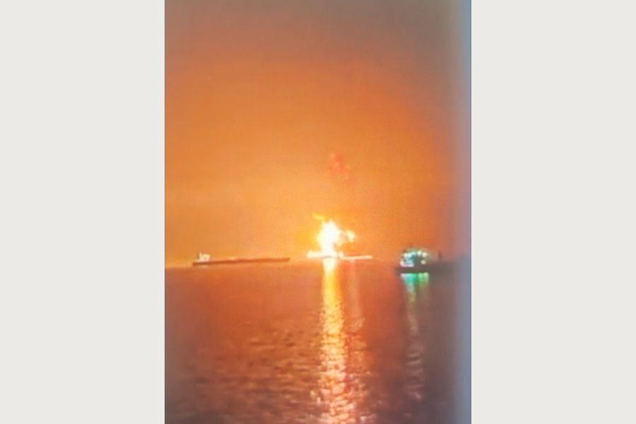 «Αγωνιώ για τον γιο μου…» – Χανιώτης καπετάνιος αποκλεισμένος σε δεξαμενόπλοιο έξω από το Ντουμπάι