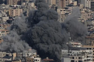 Μέση Ανατολή: Το Ιράν κάνει λόγο για την «πιο βίαιη επίθεση» – Οι ΗΠΑ κατέστρεψαν ιρανικά σκάφη πόντισης ναρκών