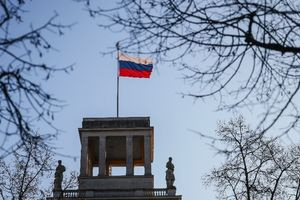 Περίπου 500 υπήκοοι Ρωσίας θα απομακρυνθούν εσπευσμένα από το Ιράν