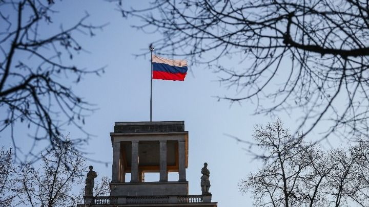 Περίπου 500 υπήκοοι Ρωσίας θα απομακρυνθούν εσπευσμένα από το Ιράν