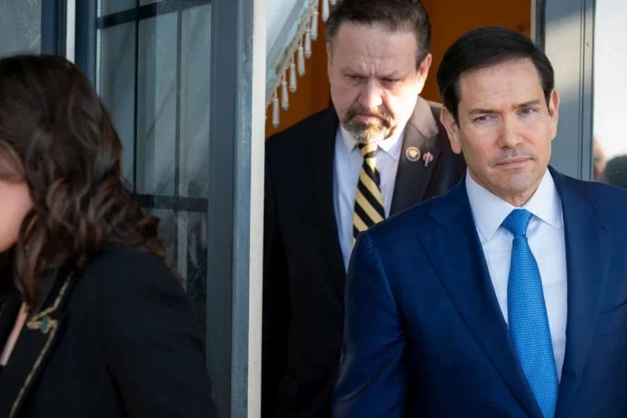 Ρούμπιο: Το ιρανικό καθεστώς επέλεξε «τρομοκρατικές ομάδες» αντί να στηρίξει τους Ιρανούς -«Απίστευτος λαός»