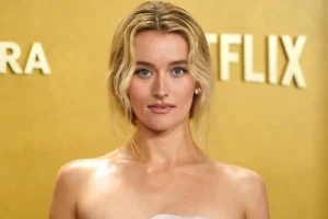 Σάρα Πίτζεον: Από το «Love Story» στο πλευρό του Κέβιν Κόστνερ