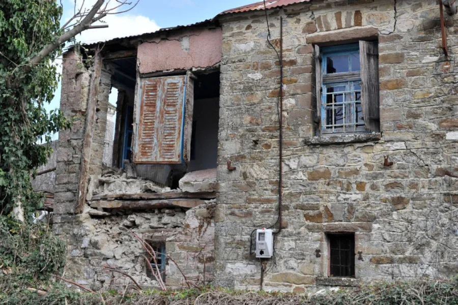 Σεισμός στη Θεσπρωτία: 350 έλεγχοι σε κατοικίες, οι 74 είναι «κόκκινες»