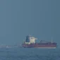 Πύραυλος έπληξε πλοίο της ADNOC στα Στενά του Ορμούζ