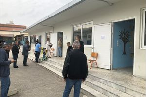 Με την προσοχή εστιασμένη στην γκρίζα ζώνη
