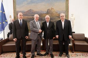 Συνάντηση του Προέδρου της Βουλής των Ελλήνων με τον Πρέσβη της Δημοκρατίας της Κούβας