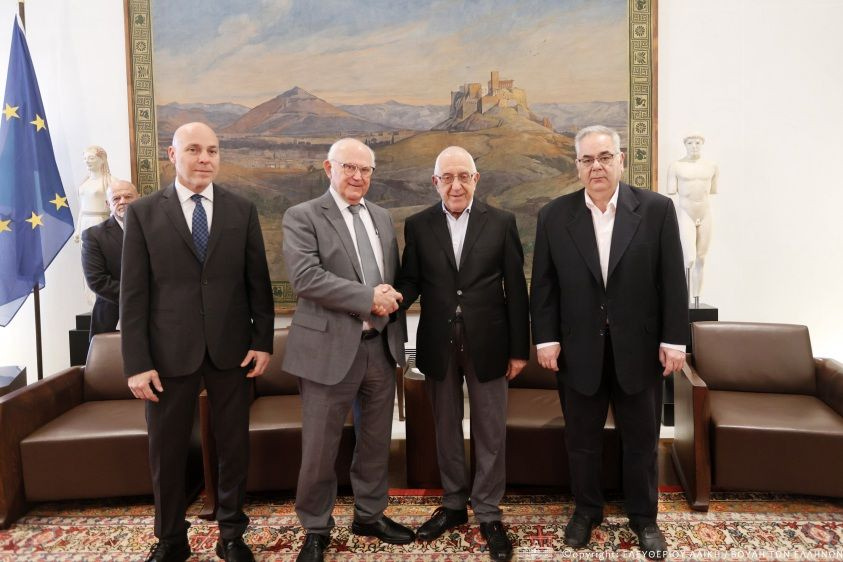 Συνάντηση του Προέδρου της Βουλής των Ελλήνων με τον Πρέσβη της Δημοκρατίας της Κούβας