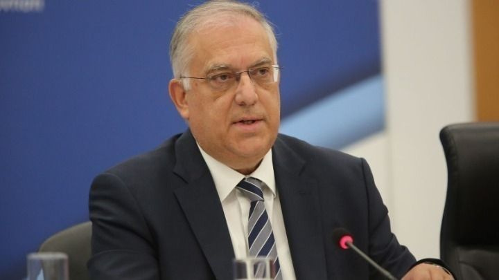 Τάκης Θεοδωρικάκος: Στηρίζουμε με πράξεις την κοινωνία και την οικονομία