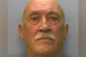 Βρετανός «θεραπευτής» κακοποίησε σεξουαλικά 40χρονη ασθενή του – Την έπεισε πως έτσι θα ανακουφιστεί από την κατάθλιψη