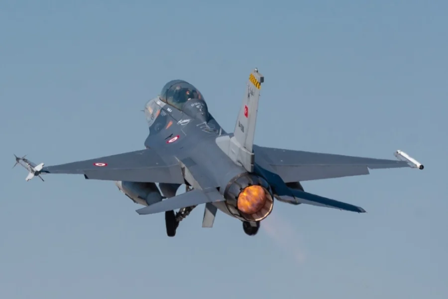 Κύπρος: Χαμηλές πτήσεις από τουρκικά F-16