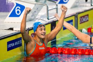 «Έσπασε» τα χρονόμετρα και στα 400μ. ελεύθερο η Άρτεμις Βασιλάκη με διπλό πανελλήνιο ρεκόρ