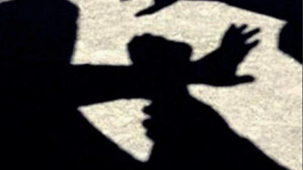 Συνελήφθη 17χρονος για σωματική βλάβη αδύναμων ατόμων