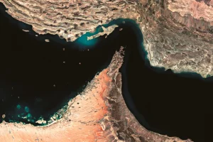 Πακιστάν, Τουρκία, Αίγυπτος και Σαουδική Αραβία προτείνουν σχέδιο για το Στενό του Ορμούζ στα πρότυπα της Διώρυγας του Σουέζ