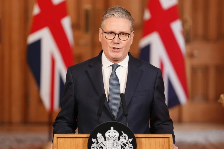 Κιρ Στάρμερ: Η Βρετανία στέλνει 4 αεροσκάφη Typhoon στο Κατάρ και ελικόπτερα Wildcat στην Κύπρο